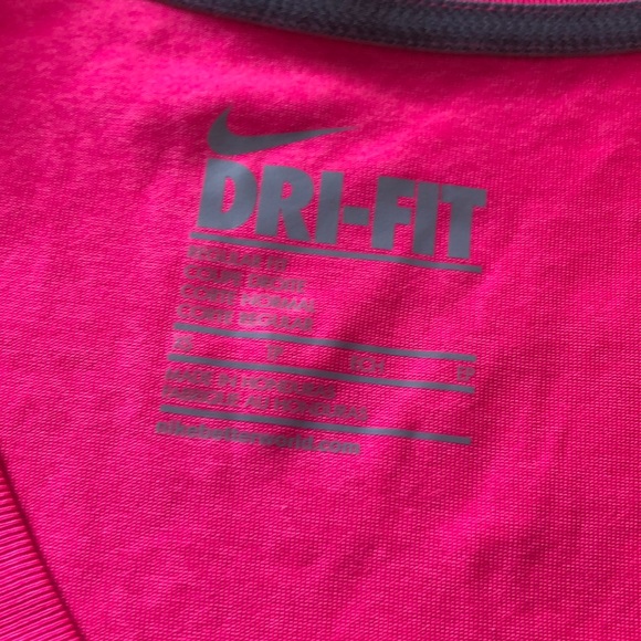 NWOT Nike Dri-Fit XS Long-sleeve Shirt - Picture 4 of 5